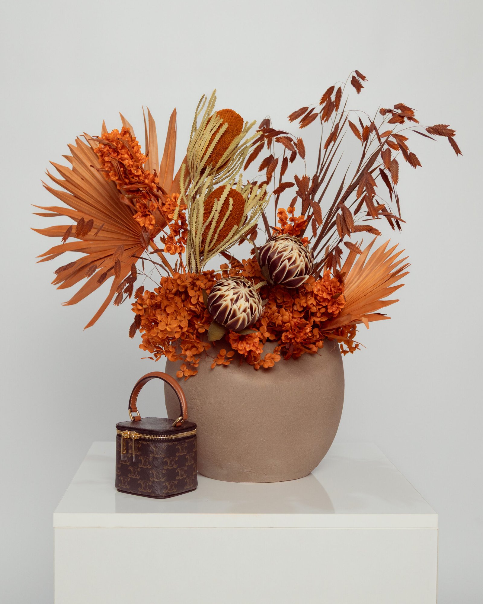 38417BE5-C998-485E-BCA1-6C028B3B22E0